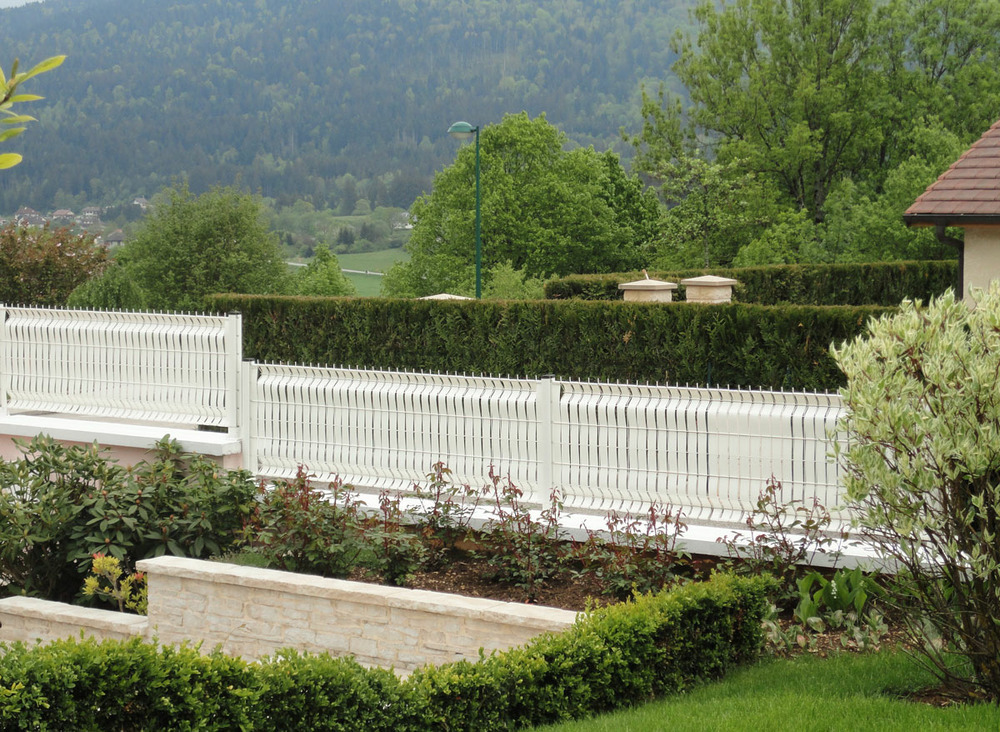Lanière pvc pour palissade largeur 50 mm x 60 m+100 clips- blanc