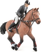 Figurine cheval de concours et son cavalier