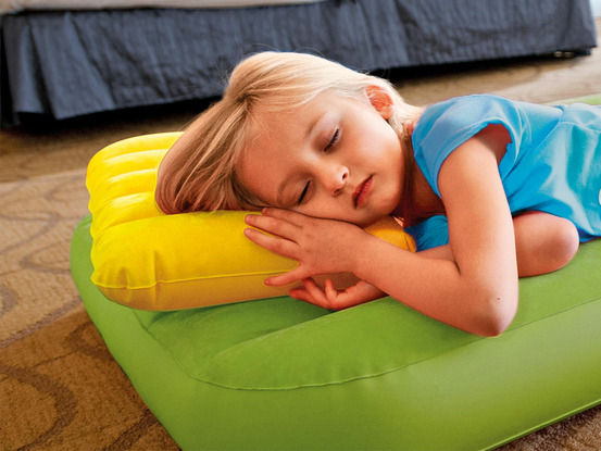 Oreiller gonflable fun jaune