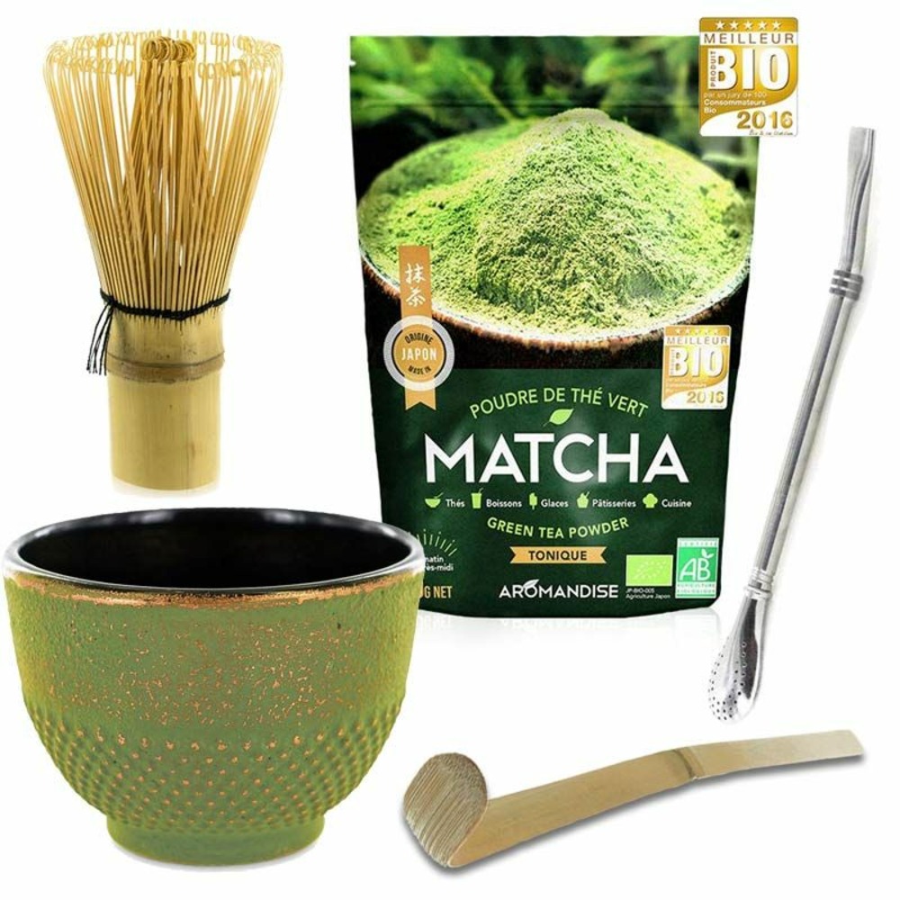 Coffret thé matcha + fouet + cuillère en bambou + tasse vert & or + paille inox avec filtre