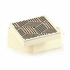 Boîte en bois couvercle ajouré géométrique - 9,5 x 9,5 x 6 cm