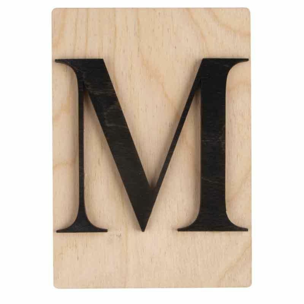 Lettre en bois 14,8 x 10,5 cm - m