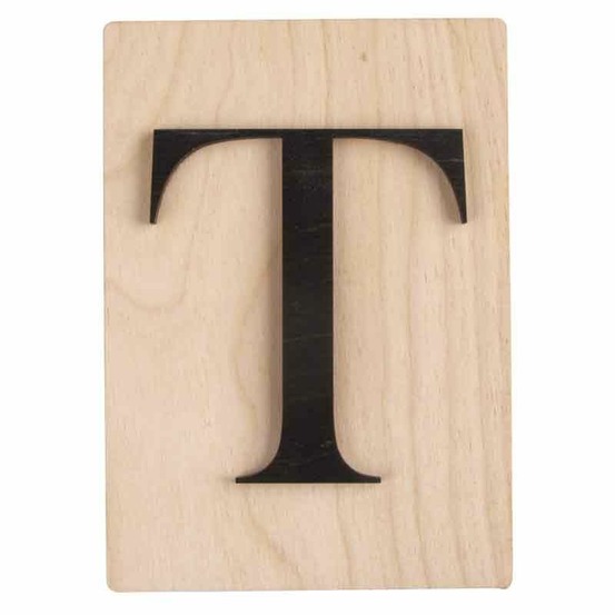Lettre en bois 14,8 x 10,5 cm - t