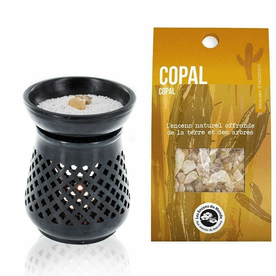 Diffuseur porte-encens en pierre noire + résine de copal