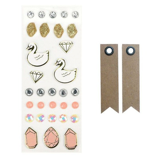 31 stickers 3d cygnes + 20 étiquettes kraft fanion