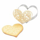 Kit pour biscuit en relief coeur + 2 stylos au chocolat blanc et marron