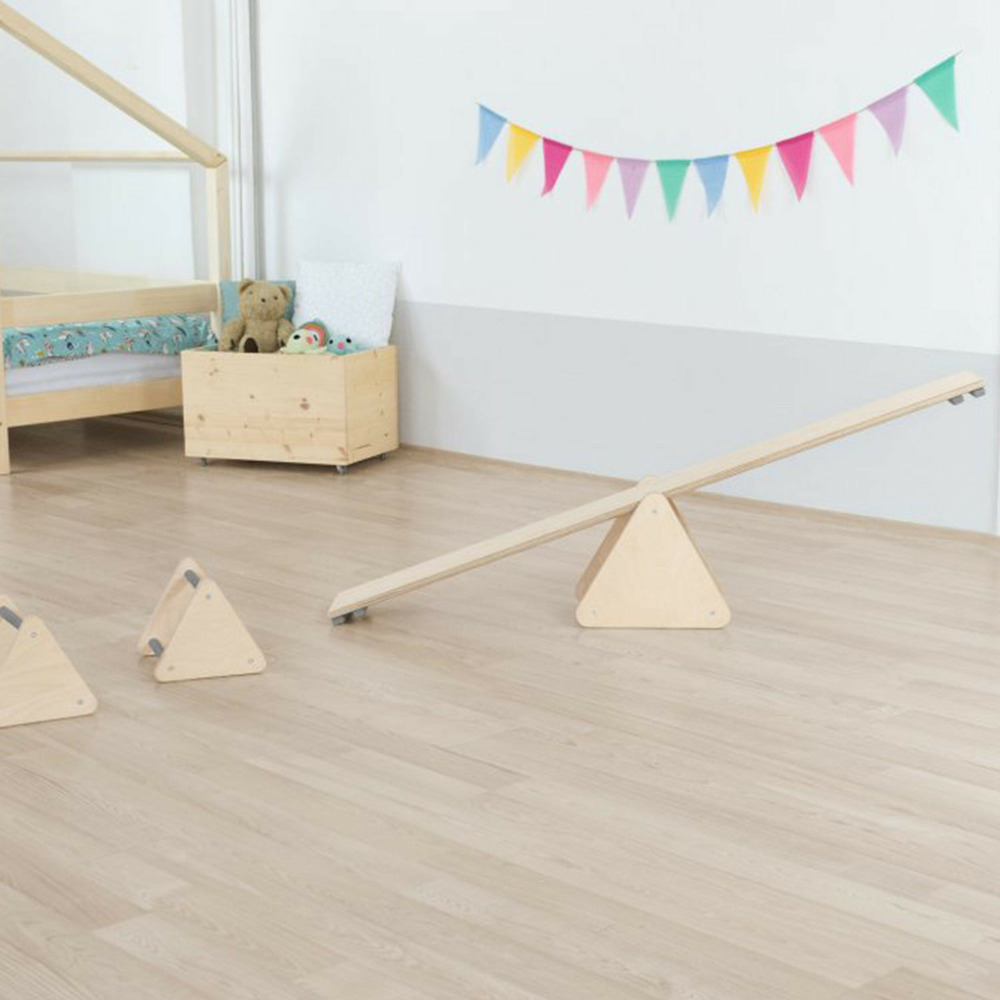 Jeu d'équilibre et motricité montessori bois naturel et gris