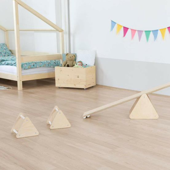 Jeu d'équilibre et motricité montessori bois naturel et blanc
