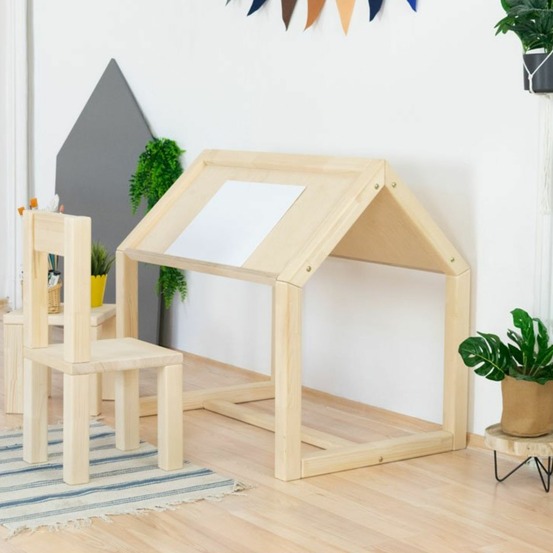 Table d'activités en bois naturel art