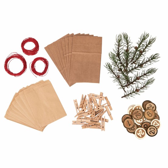 Calendrier de l'avent 24 pochettes kraft à suspendre