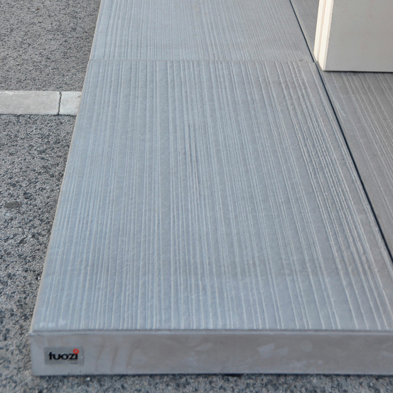 Sol pour cuisine extérieure (rayé) 78x47