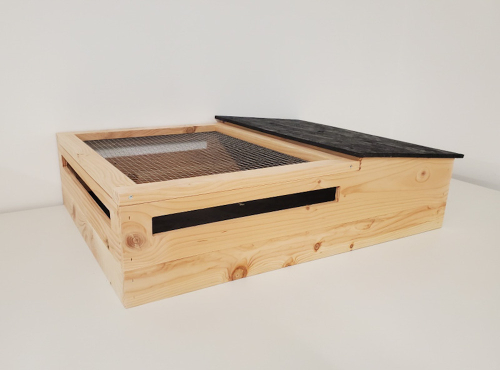 Terrarium pour tortue de terre en douglas 82,2x62x22 cm