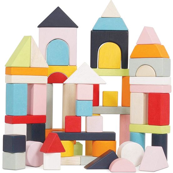 Blocs construction en bois et sac en tissu