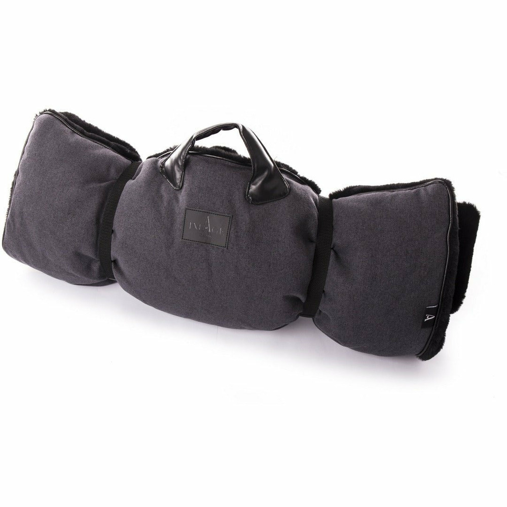 Plaid pour chiens et chats élégance et volupté image by