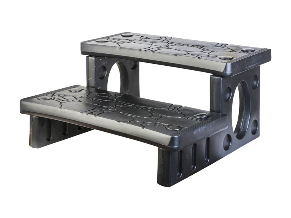 Escalier d'accès pour spa