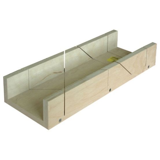 Boîte à onglet pour plinthes