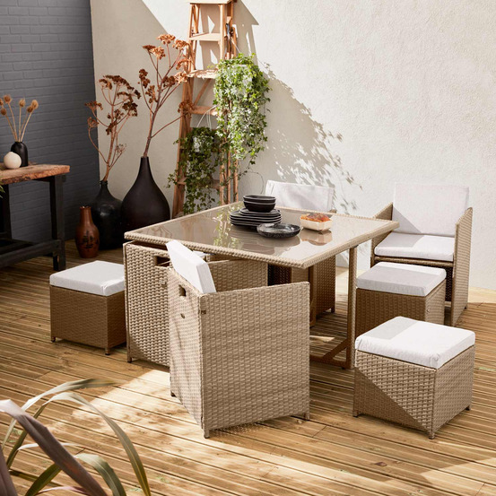 Salon de jardin 4-8 places – vabo – coloris beige. Coussins beige. Table encastrable