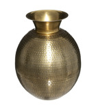 Vase en métal doré martelé h 40 cm