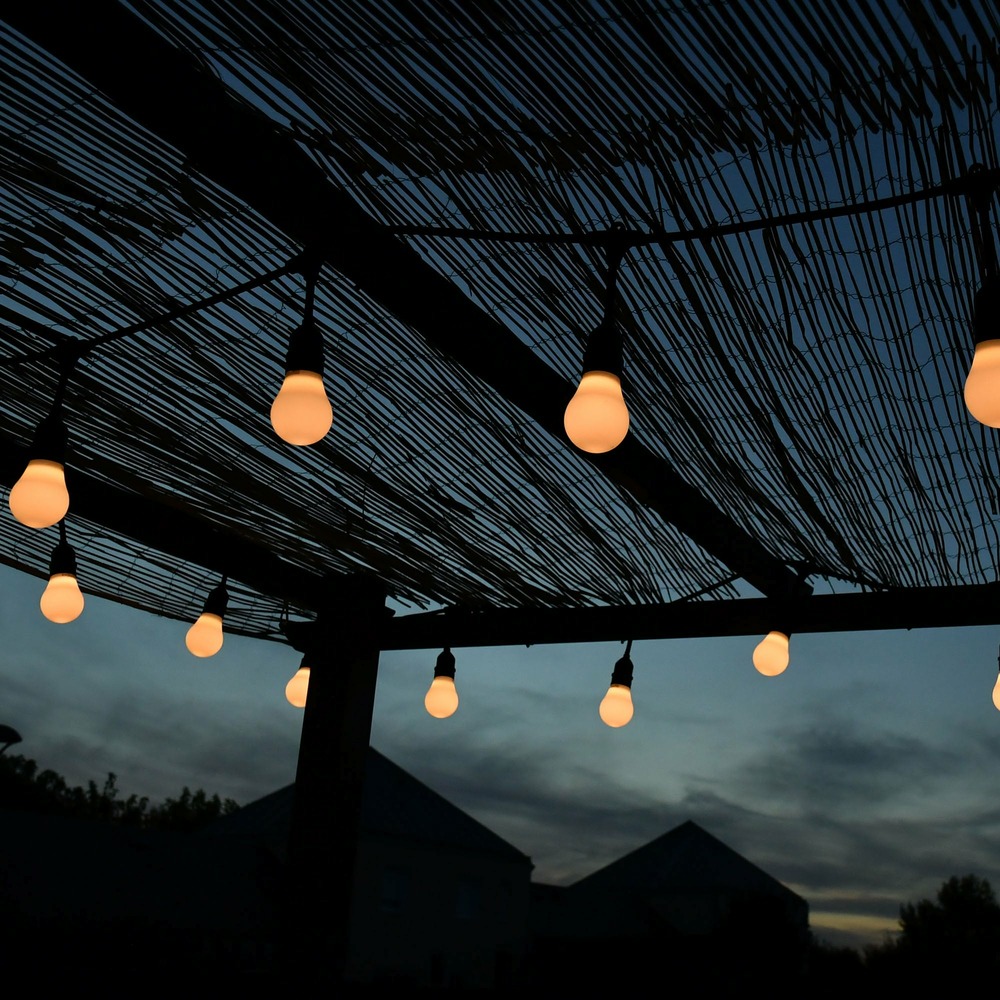 Guirlande guinguette java e27 - blanc chaud - 5m prolongeable - 10 ampoules intercheangables - chromex