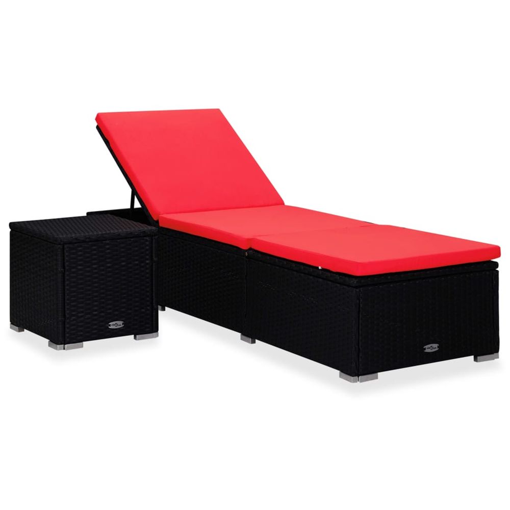 Chaise longue avec coussin et table Ã 