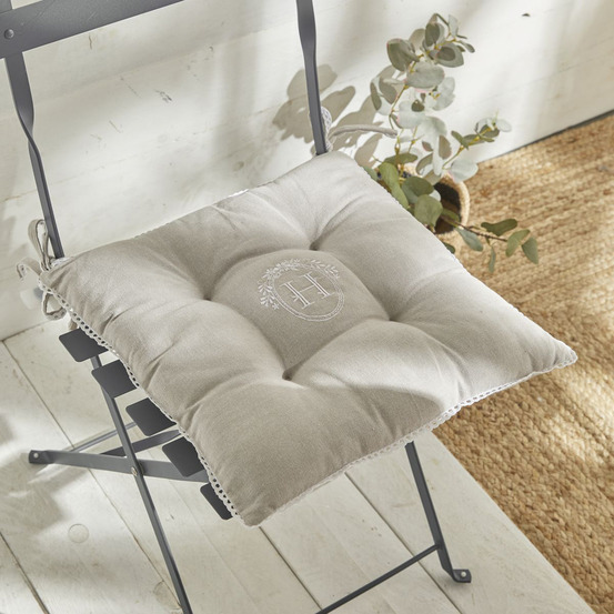 Today - galette de chaise esprit home avec dentelle