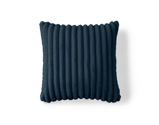 Sierra - coussin - en fausse fourrure côtelé - 50x50 cm