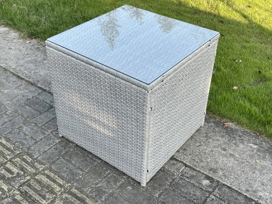 Pe rotin table d'appoint mobilier de jardin extérieur table basse gris clair