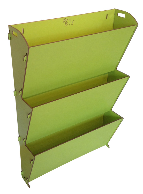 Jardinière murale à trois étages