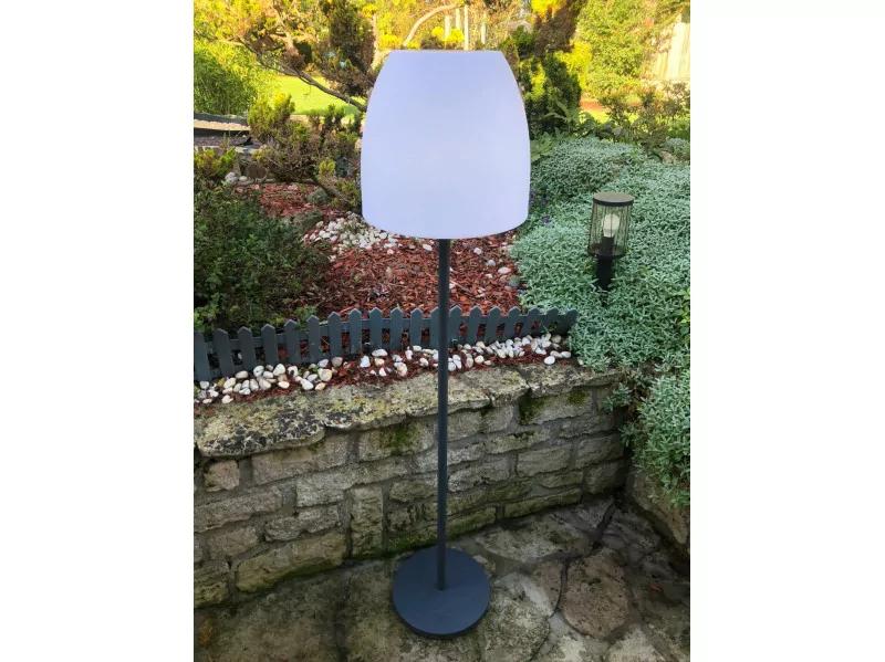 Lampadaire solaire musical