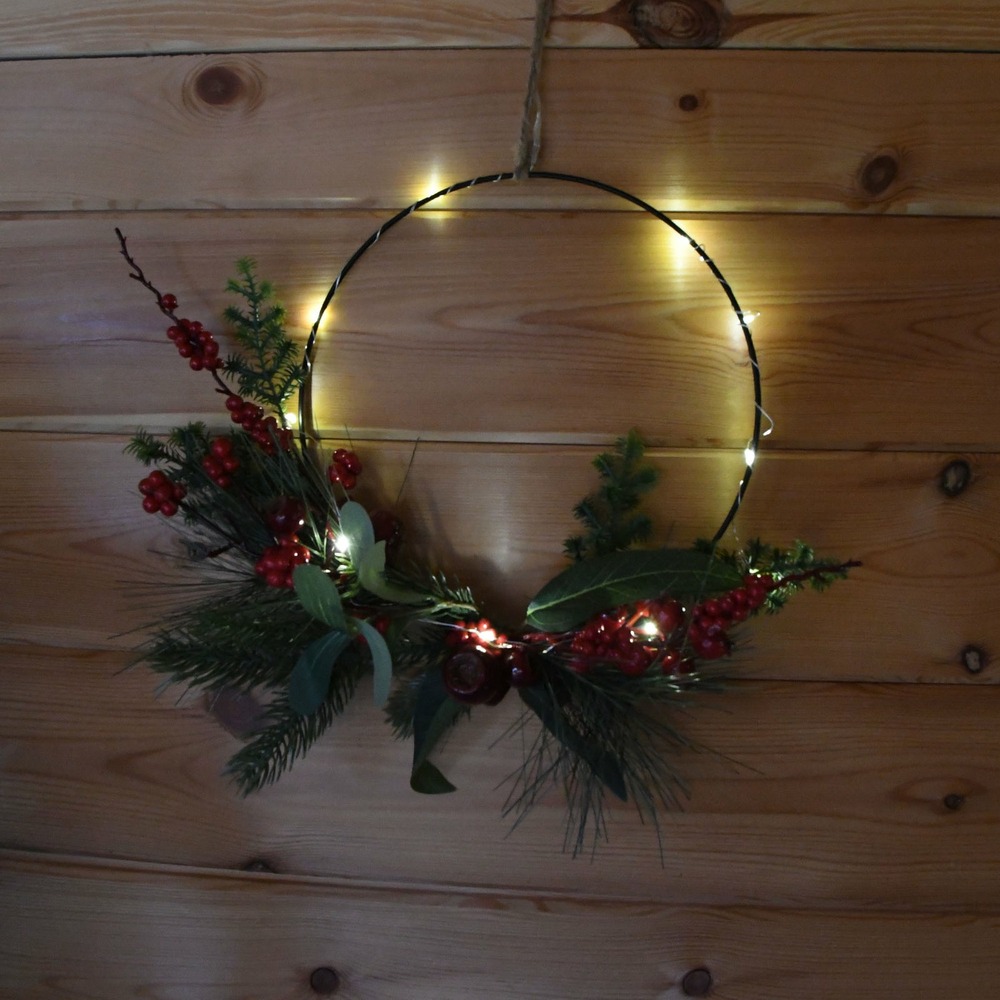 Couronne lumineuse baies rouges