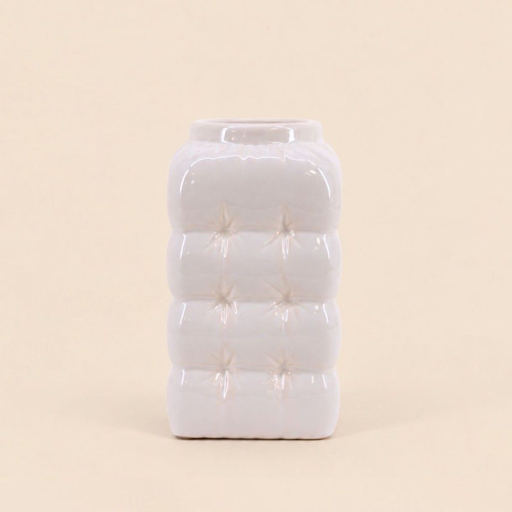 Vase design en céramique blanche effet gonflé, h17m