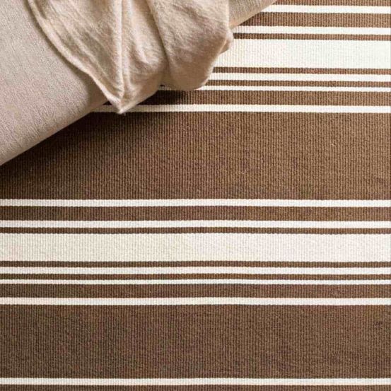 Tapis rayé marron et blanc 120x160cm