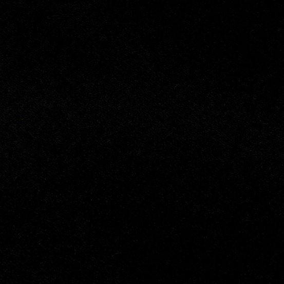 Tapis open space 140x200 tissé noir rectangle motif uni nossa