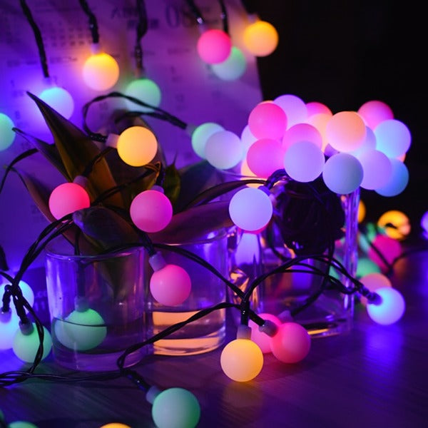 Guirlande lumineuse - boules led multicolores 1m50