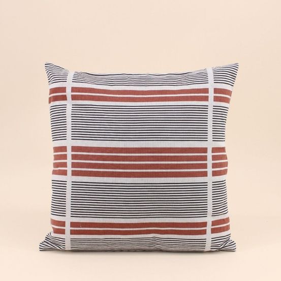 Coussin déperlant et anti uv rayures terracotta, noir 40x40cm