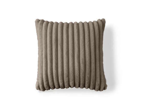 Sierra - coussin - en fausse fourrure côtelé - 50x50 cm