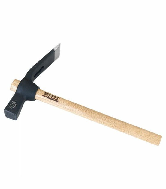 Piolet de maçon 700 gr manche bois alyco 196595
