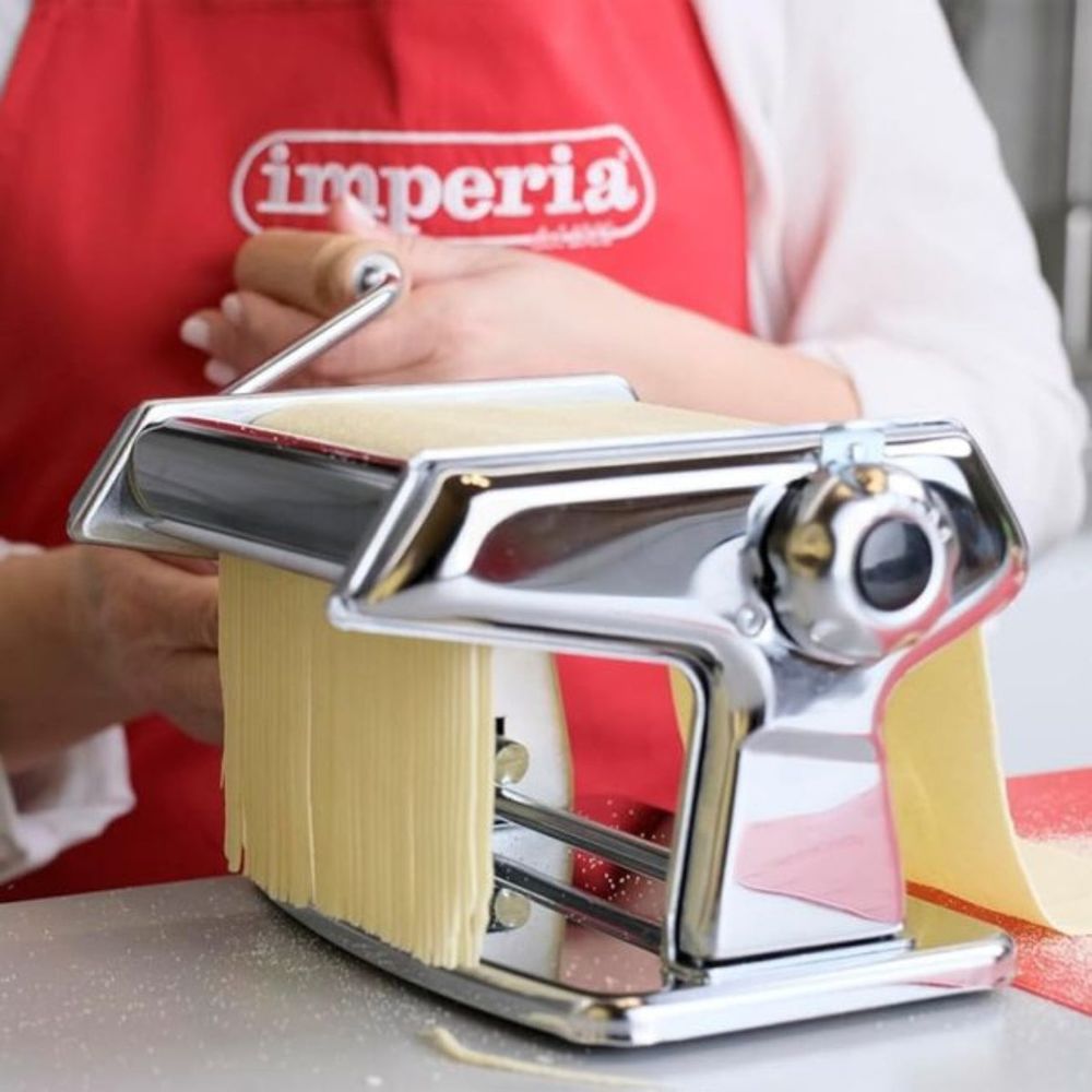 Machine à pâtes manuelle