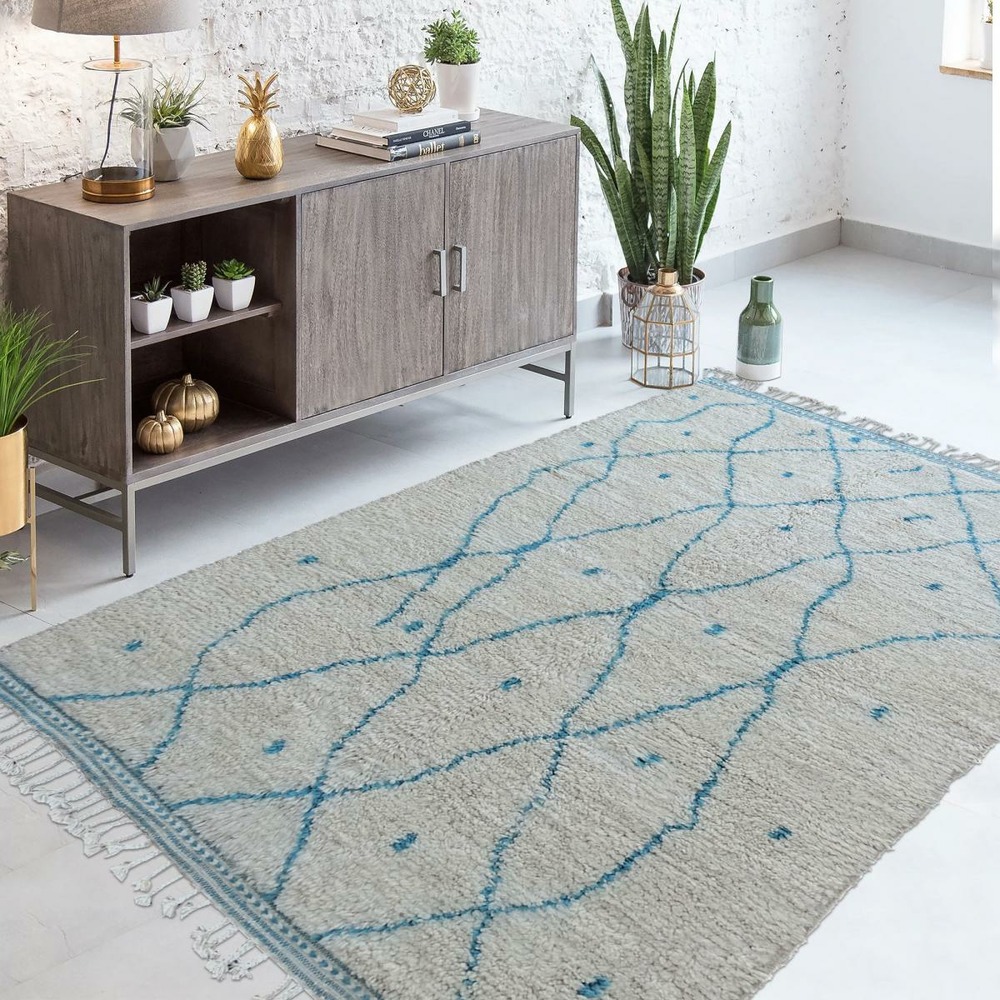 Authentique tapis berbère 160x265 fait à la main en laine crème et bleu ciel beni ouarain dg