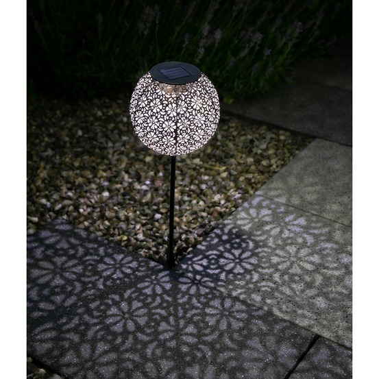 Balise solaire sara métal ajouré design rétro