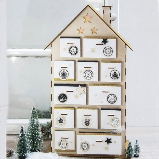 Pack diy complet calendrier de l'avent maison en bois avec peinture et décorations