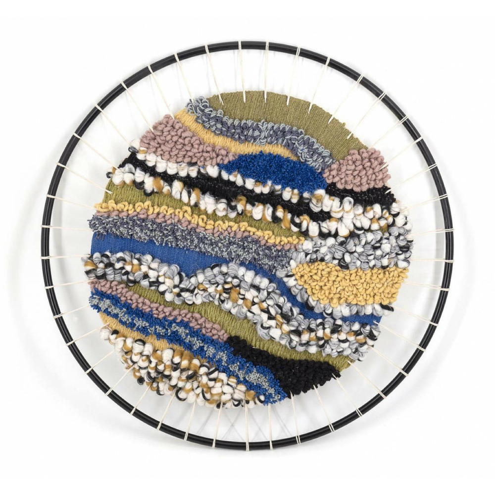 Tableau fil fil multicolore - décoration d'autrefois