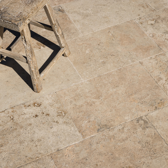 Carrelage travertin rustique nuancé 61x40,6x1,2 cm - intérieur et extérieur (lot de 1,24 m² 5 dalles) - ro'ma nature