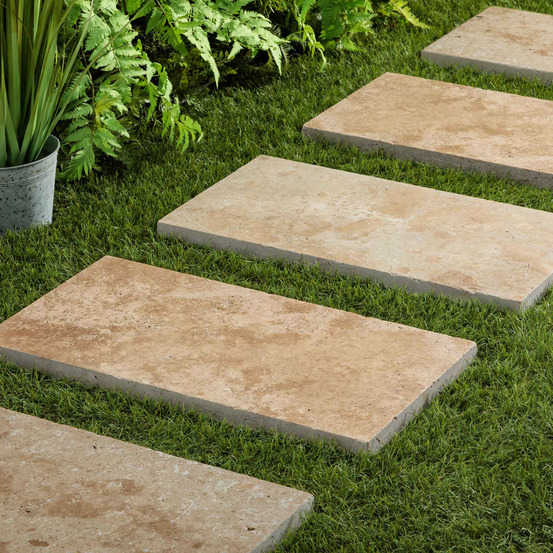 Pas japonais rectangle travertin beige nuancé 61x33x3 cm (à l'unité) - ro'ma nature