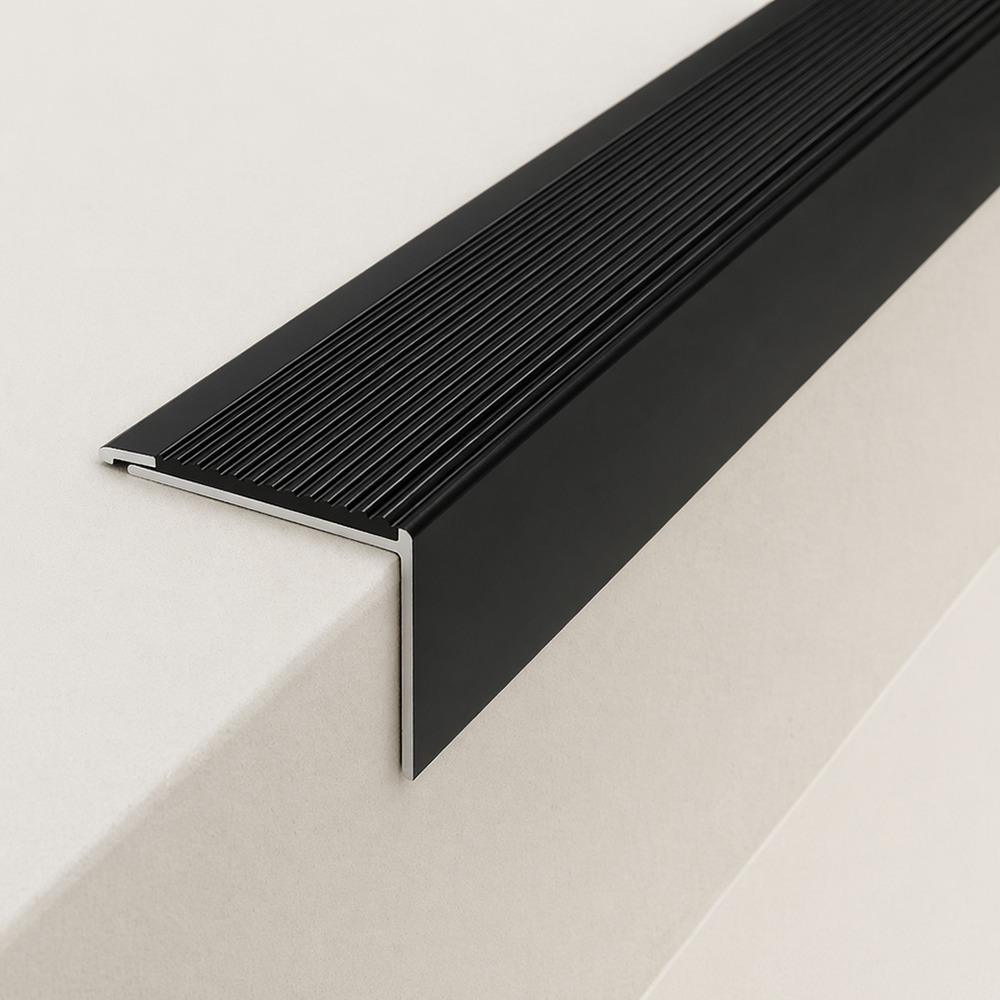 Profilé d'escalier noir 42 x 22 x 1000 mm - 15 pièces