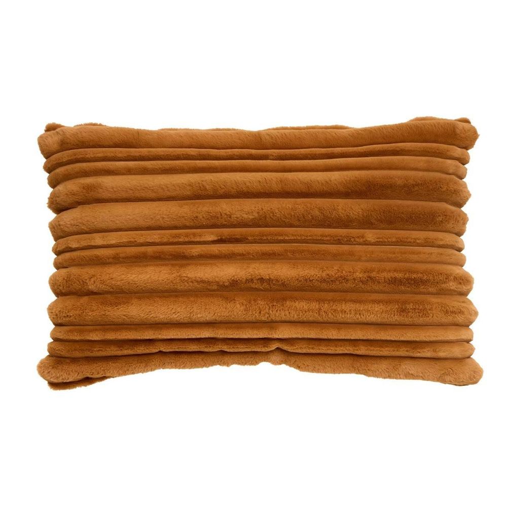 Coussin imitation fourrure 