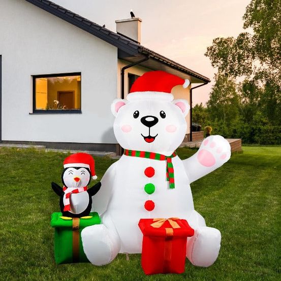 Structure de noël - ours polaire et pingouin