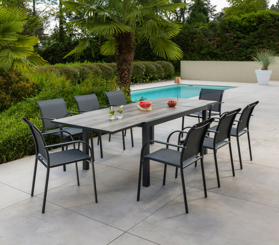 Ensemble table et chaises de jardin - 8 places - gris anthracite - guethariziers chêne brun