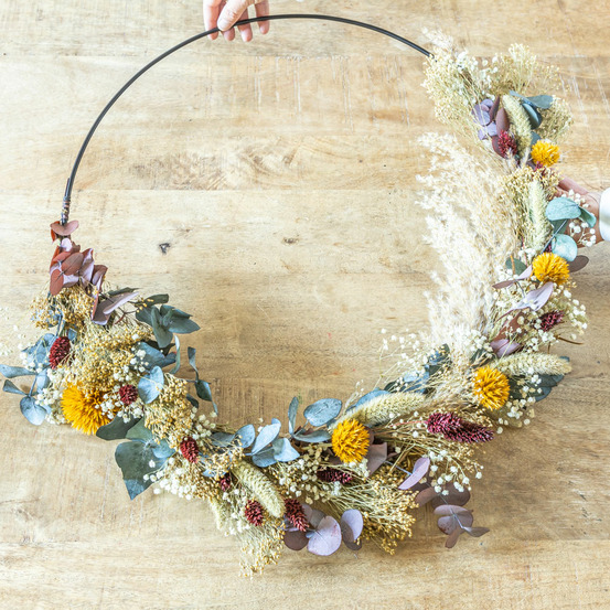 Couronne murale de fleurs séchées hector d50cm