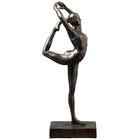 Sculpture chehoma gymnaste résine noir 30x9x11cm